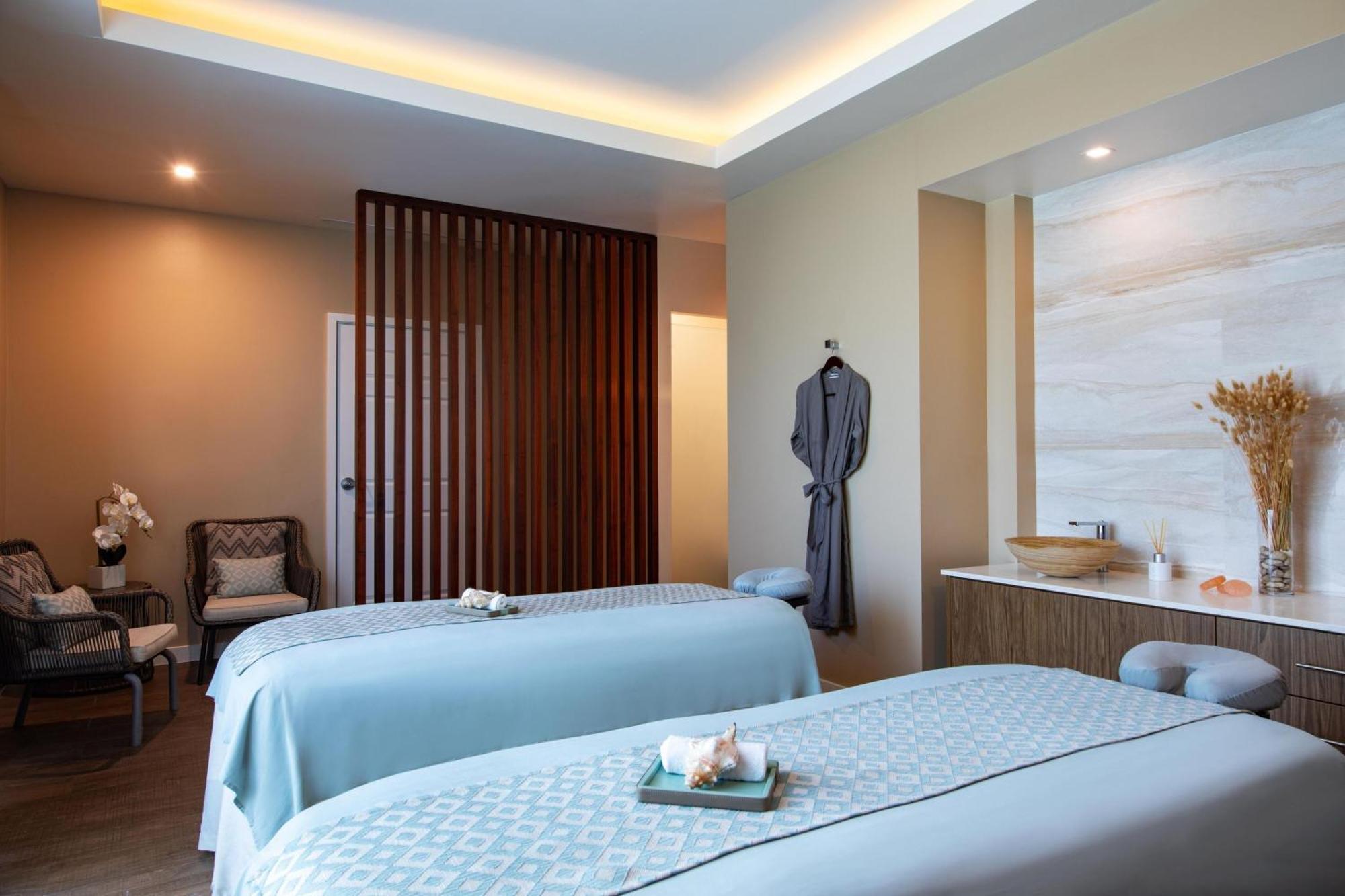 Hotel The Ritz-Carlton, Turks & Caicos Grace Bay Exterior foto